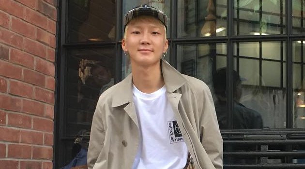 Ditawari Jadi Model Saat Hadiri Acara Fashion, Seung Hoon Winner Tuai Dukungan