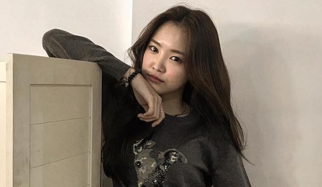 Hobi Pamer Pakai Legging Ketat, Na Eun A Pink Tuai Kritikan Netter