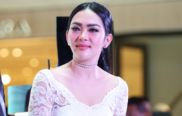 Tak Cuma Bertabur Swarovski, 5 Koleksi Sepatu Boots 