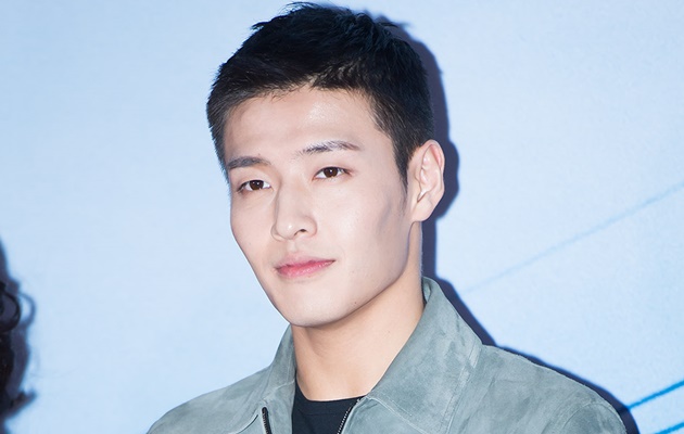 Berusaha Ungkap Misteri Kakaknya, Kang Ha Neul Dikejar dan Terjatuh di 'Forgotten'