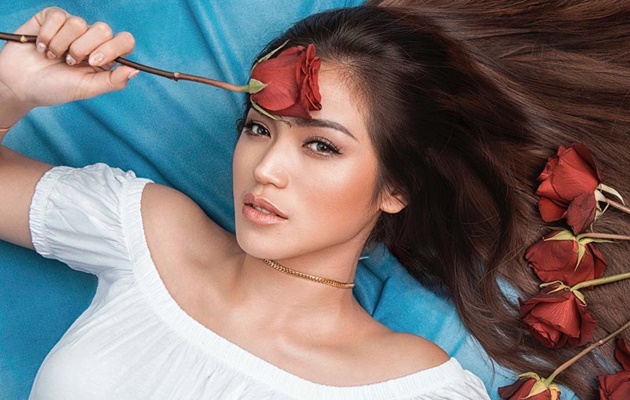 Dandan Seram Jadi Ibu 'Pengabdi Setan', Kecantikan Jessica 