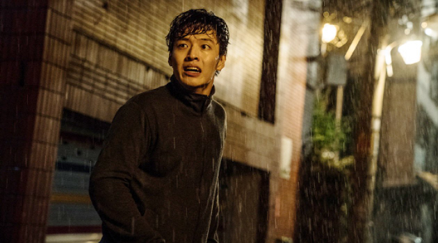 Syuting Film Misteri-Thriller, Kang Ha Neul Justru Ceria dan Usil di Lokasi 'Forgotten'