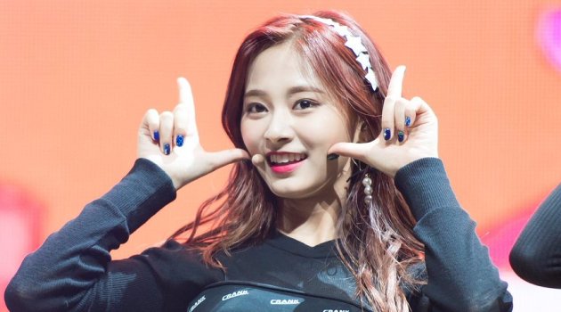 Begini Komentar Tzuyu Twice Jadi Cewek Tercantik Ke-8 di Dunia