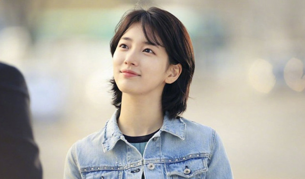 Pamer Foto Close Up Syuting 'WYWS', Kecantikan Suzy Tuai Emoticon Cinta