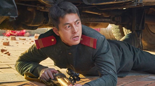Perang Akhirnya Pecah, Jung Woo Sung Berkhianat di Trailer 'Steel Rain'?