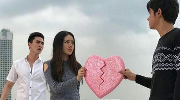 Bukan Verrell, Fans Malah Baper Lihat Adegan Natasha Wilona-Aliando di 'Siapa Takut Jatuh Cinta'?