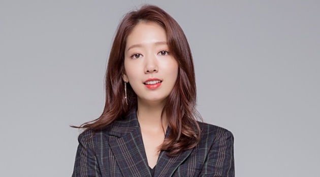 Alasan Park Shin Hye Lebih Pilih Pacaran Diam-Diam