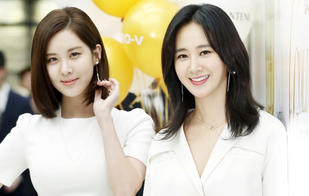 Jadi Model Iklan Bareng, Cantiknya Yuri dan Seohyun Bertemu di Acara Ini