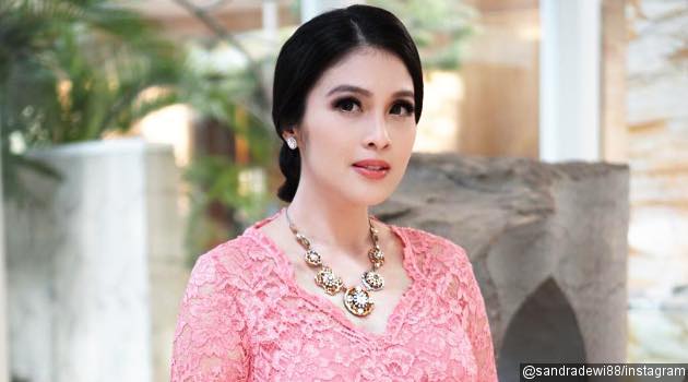 Sandra Dewi Segera Melahirkan, Harvey Siapkan Ambulans di Rumah dan Barang Mahal?