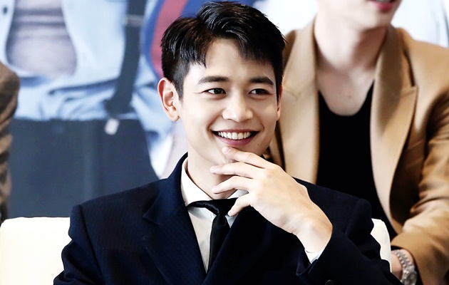 Syuting Adegan Serius, Minho SHINee Pasang Wajah Galau di 'Most Beautiful Goodbye'