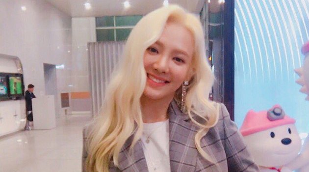 Tampil Makin Cantik, Netter Heran Hyoyeon Tak Botak Karena Bleaching Rambut