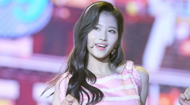 Cantiknya Kebangetan, Sana Twice Dibilang Mirip Para Putri Disney Ini
