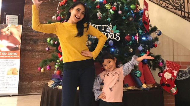 Anak Ayu Ting Ting Masuk Lagi, Ini Daftar Nominasi 'Mom & Kids Awards 2017'