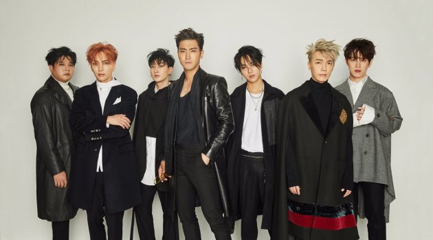 berbentuk unik lightstick resmi super junior disebut mirip tongkat