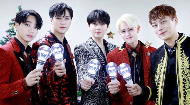Nyanyi 'Thanks To', Fans Lakukan Ini di Hari Terakhir 