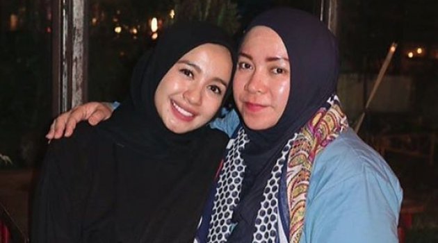 Rayakan Ultah ke-44, Melly Goeslaw Dapat Ucapan Spesial 