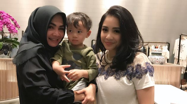 Ibunda Nagita Diduga Bocorkan Sosok Suami Baru, Netter: Yang Penting Bukan Punya Orang