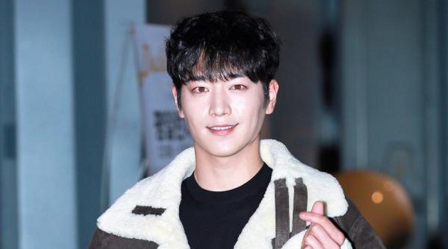 Seo Kang Joon Tiba-Tiba Hapus Semua Postingan Instagram, Ada Apa?