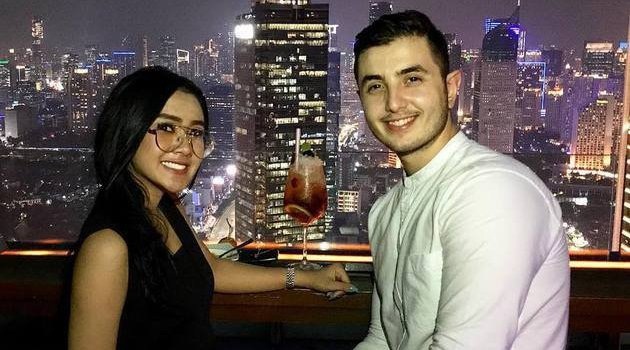 Putus, Mantan Pacar Bule Bikin Penasaran Sebut Cita Citata