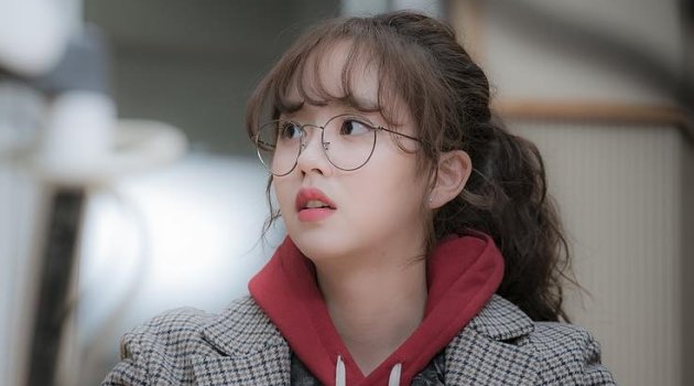 Dingin-Dingin Syuting 'Radio Romance', Kim So Hyun Dibilang Imut Banget