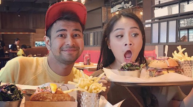 Mesra Makan di Warung Sederhana, Nagita Curhat Raffi Sering Lupa Padanya