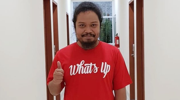 Keluar Payung Teduh, Is Terbukti Mulai Bersolo Karier?