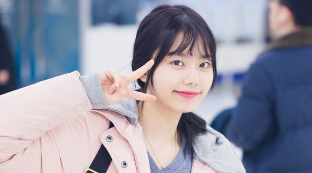 Akhirnya Lulus SMA, Kim Sohye Girang Banjir Ucapan Selamat