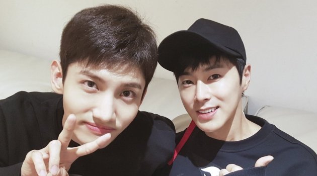 Reality Show Perdana, Changmin dan Yunho TVXQ Akan Tampil di 'I Live Alone'?