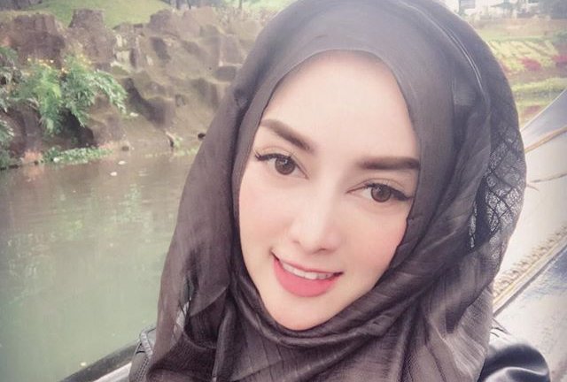Pamer Dapat Kado Perhiasan Saat Ulang Tahun, Tiara Dewi Ditegur Netter