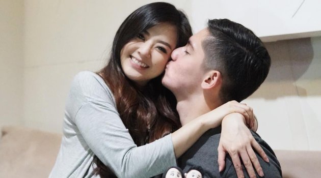 Tak Butuh Kado, Franda Pilih Habiskan Hari Valentine Bersama Samuel Zylgwyn