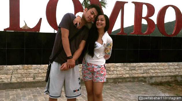 Semua Tentang Juwita Bahar  Terlengkap