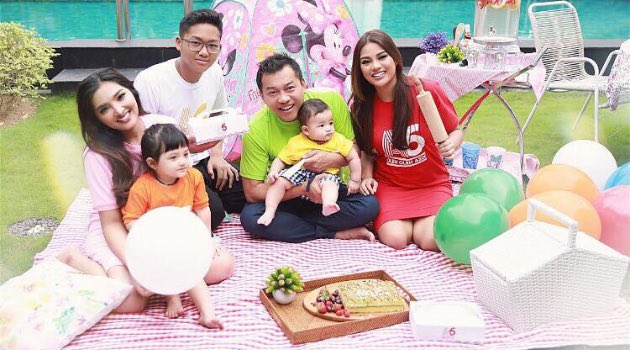 Anang-Ashanty Punya 10 ART dan Rumah Megah Bagai Istana 
