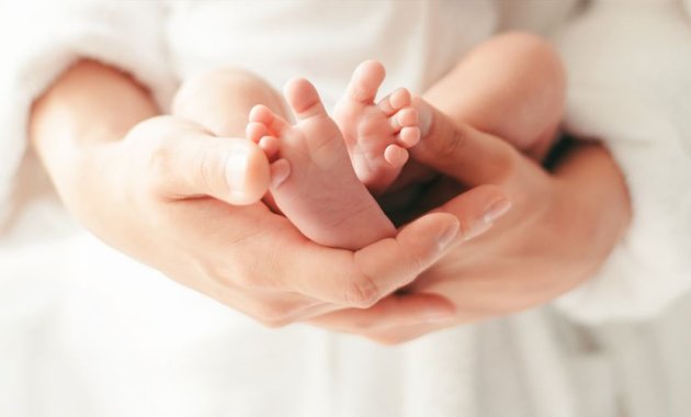 Menghebohkan, Seorang Ibu di Malaysia Lahirkan Bayi Tanpa Tubuh