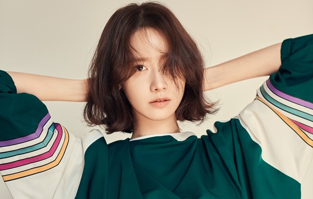 Yoona Selfie Bareng Gong Hyo Jin-Son Ye Jin Cs, Aktor Tampan Ini Bikin Salfok