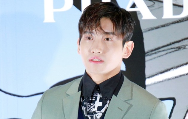 Berduka Atas Meninggalnya Stephen Hawking, Changmin Tulis Pesan Haru Ini