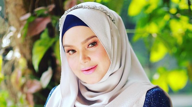 12 Tahun Menunggu, Akhirnya Siti Nurhaliza Dikaruniai Anak 