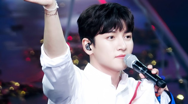 Nikmati Libur Wamil, Ji Chang Wook Asyik Menonton Teater 'Amadeus'