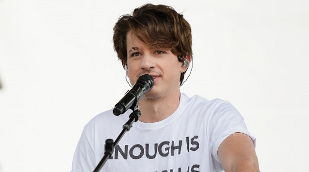 Tunjukkan Dedikasi, Charlie Puth Rilis Single untuk Korban Tunjukkan Dedikasi, Charlie Puth Rilis Single untuk Korban