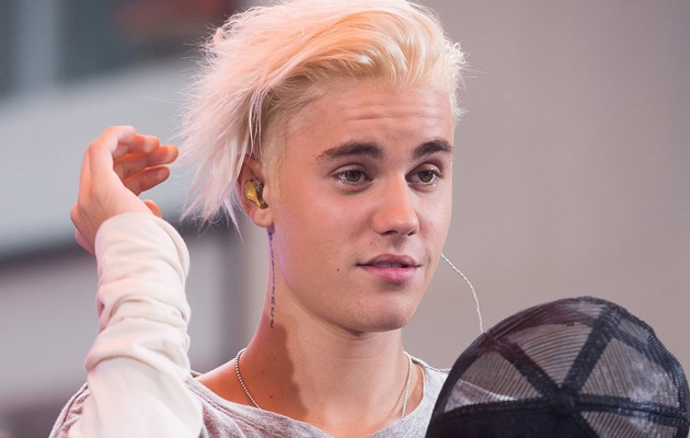 Unggah Foto  Topless Justin Bieber Pamer Hasil Tato  100 Jam 