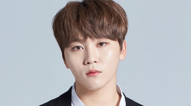 Kocaknya Seungkwan Seventeen Jadi 'Rival' Bos Pledis Ent. di Instagram