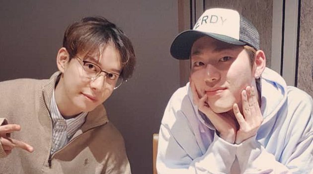 Park Kyung Unggah Foto Kecil Bareng Zico, Netter Puji Tak Banyak Berubah