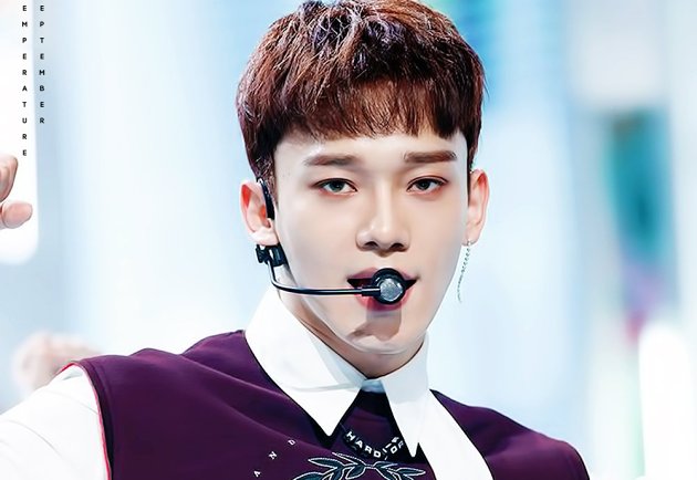 Siaran di V Live, Chen EXO Dituduh Rasis Hingga Jadi Sorotan