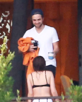 Robert Pattinson dan Kristen Stewart Kembali Berani Pamer 