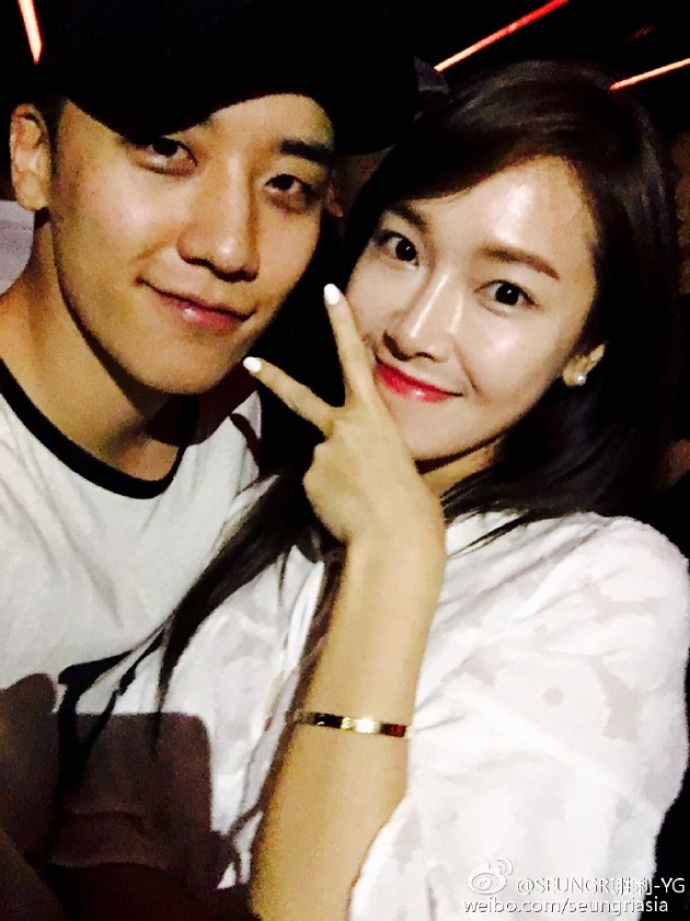 Seungri Peluk Jessica