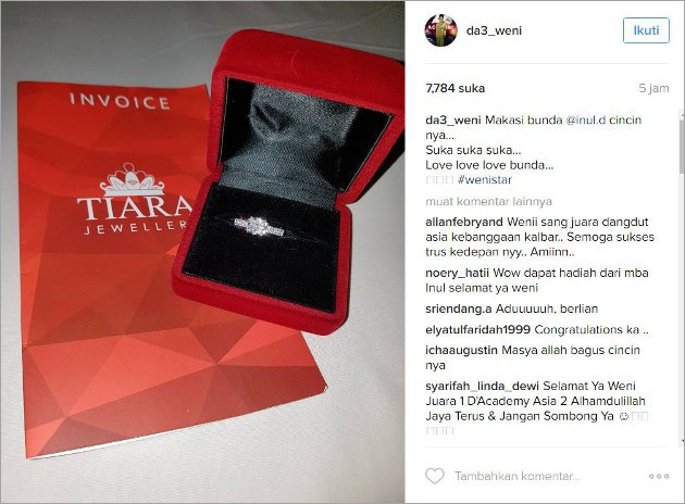 Weni Dapat Cincin Berlian dari Inul