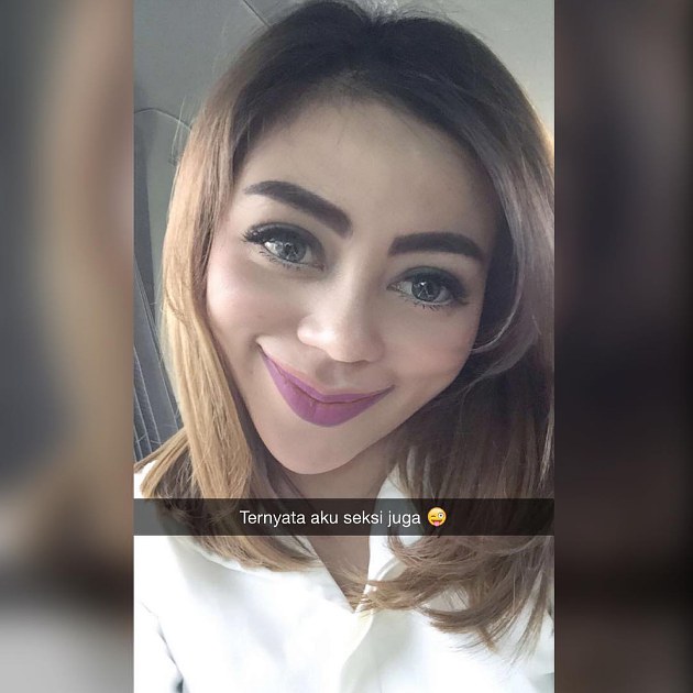 Waduh Bella Shofie Dibilang Netizen Mirip Hantu  di Foto  Ini
