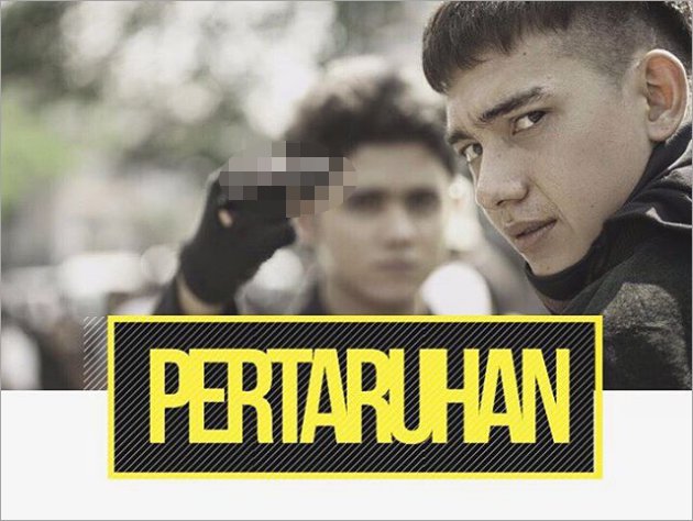 Aliando Posting Foto Acungkan Jari Tengah di Film 'Pertaruhan'' Hyun Bin