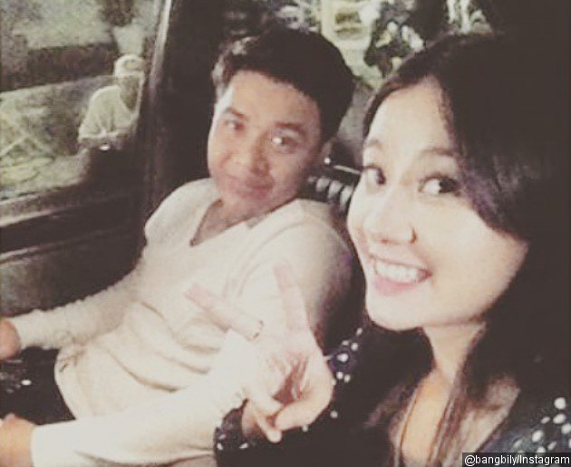 Berdua Bareng Cewek Cantik di Mobil, Billy Syahputra Punya Pacar Baru?