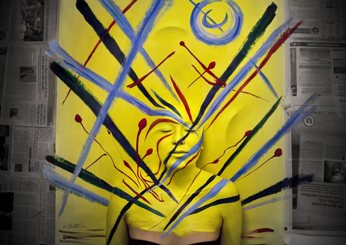 Body Painting Unik Karya Seniman Ben Heine