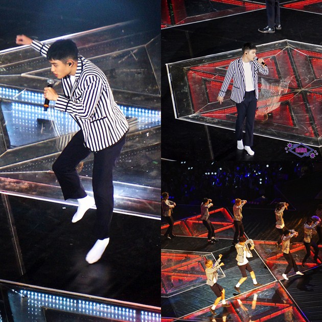 Kocak D O Exo Ketahuan Lepas Sepatu Saat Nyanyikan Growl Di Konser